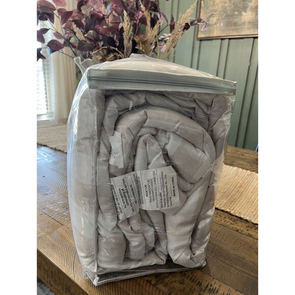 Modern Heirloom Queen Gingham Comforter Tan NEW - Picture 3 of 9